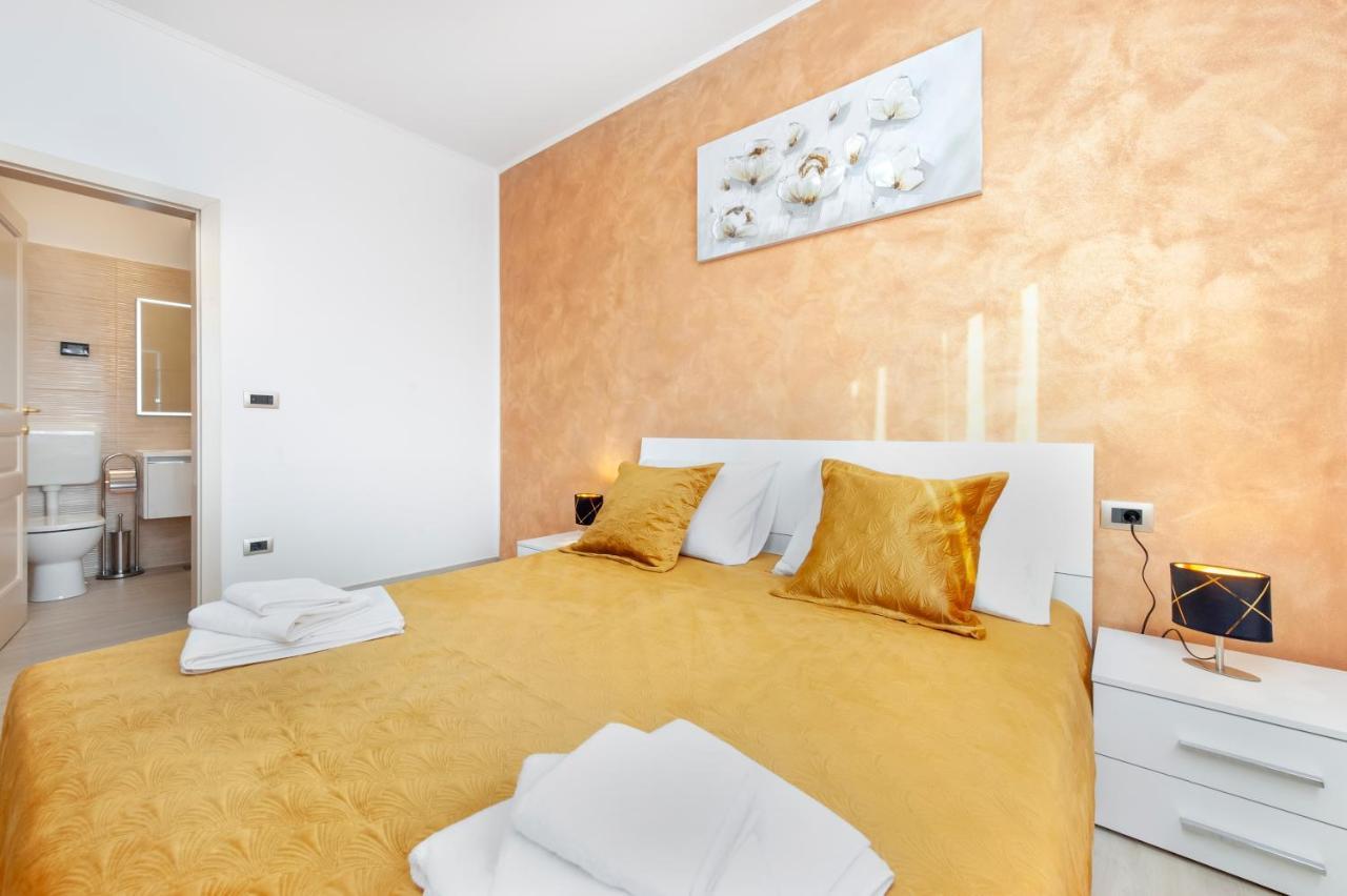 Comfort Apartments Karla Rovinj Luaran gambar