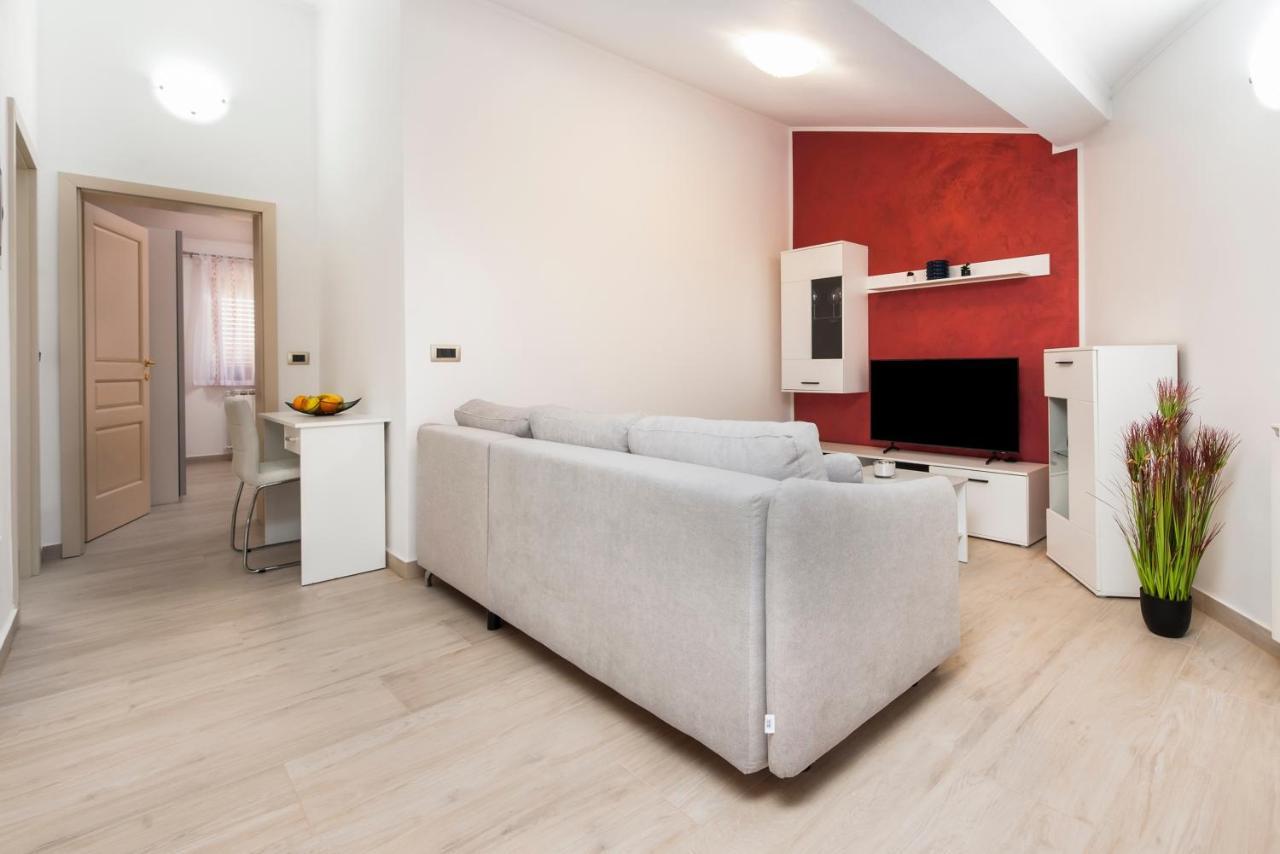 Comfort Apartments Karla Rovinj Luaran gambar