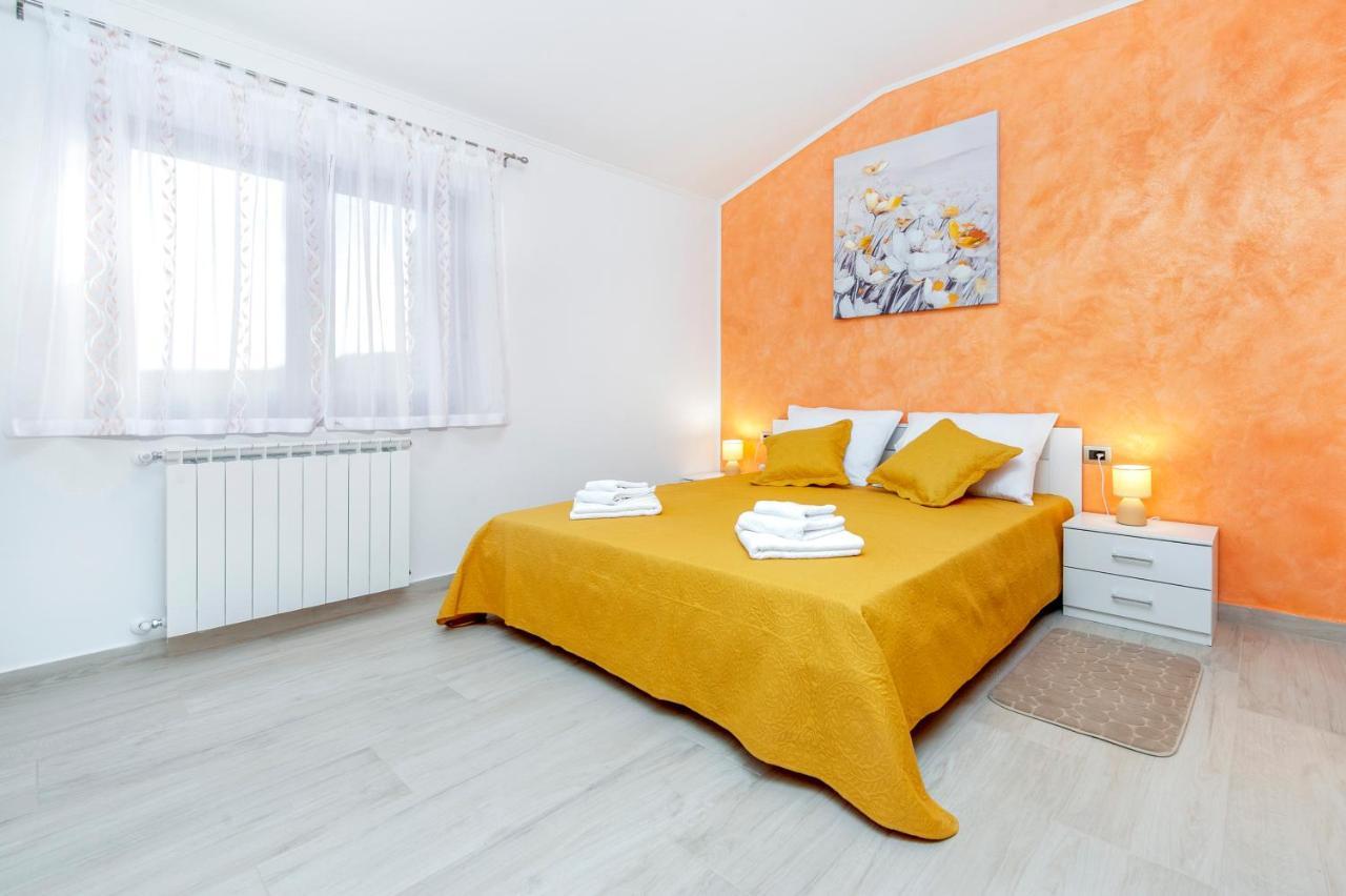 Comfort Apartments Karla Rovinj Luaran gambar