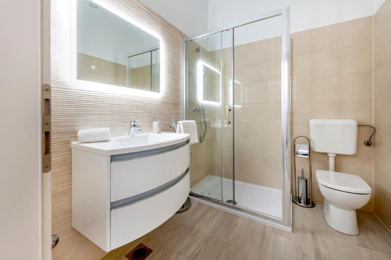 Comfort Apartments Karla Rovinj Luaran gambar