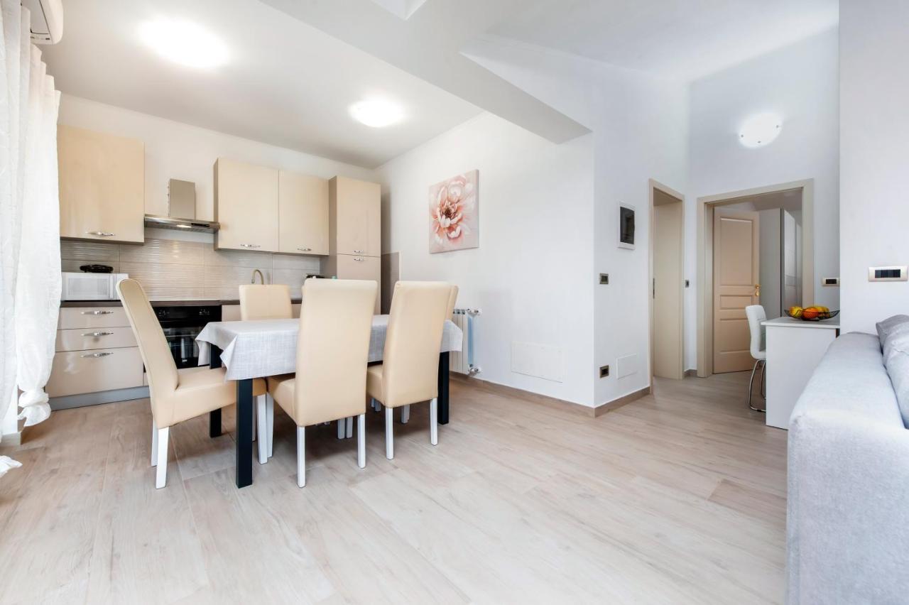 Comfort Apartments Karla Rovinj Luaran gambar